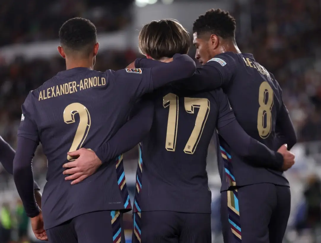 爱游戏官方-包含一场经典之战！赔率变化点燃球迷热情的词条