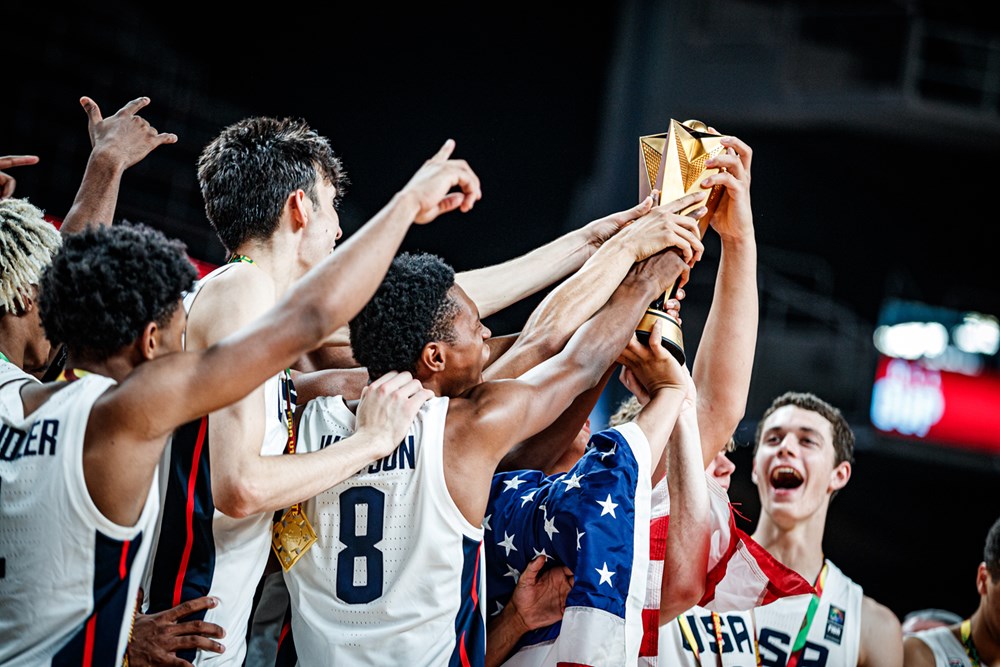 韩国队险胜法国队，张继科带队取胜