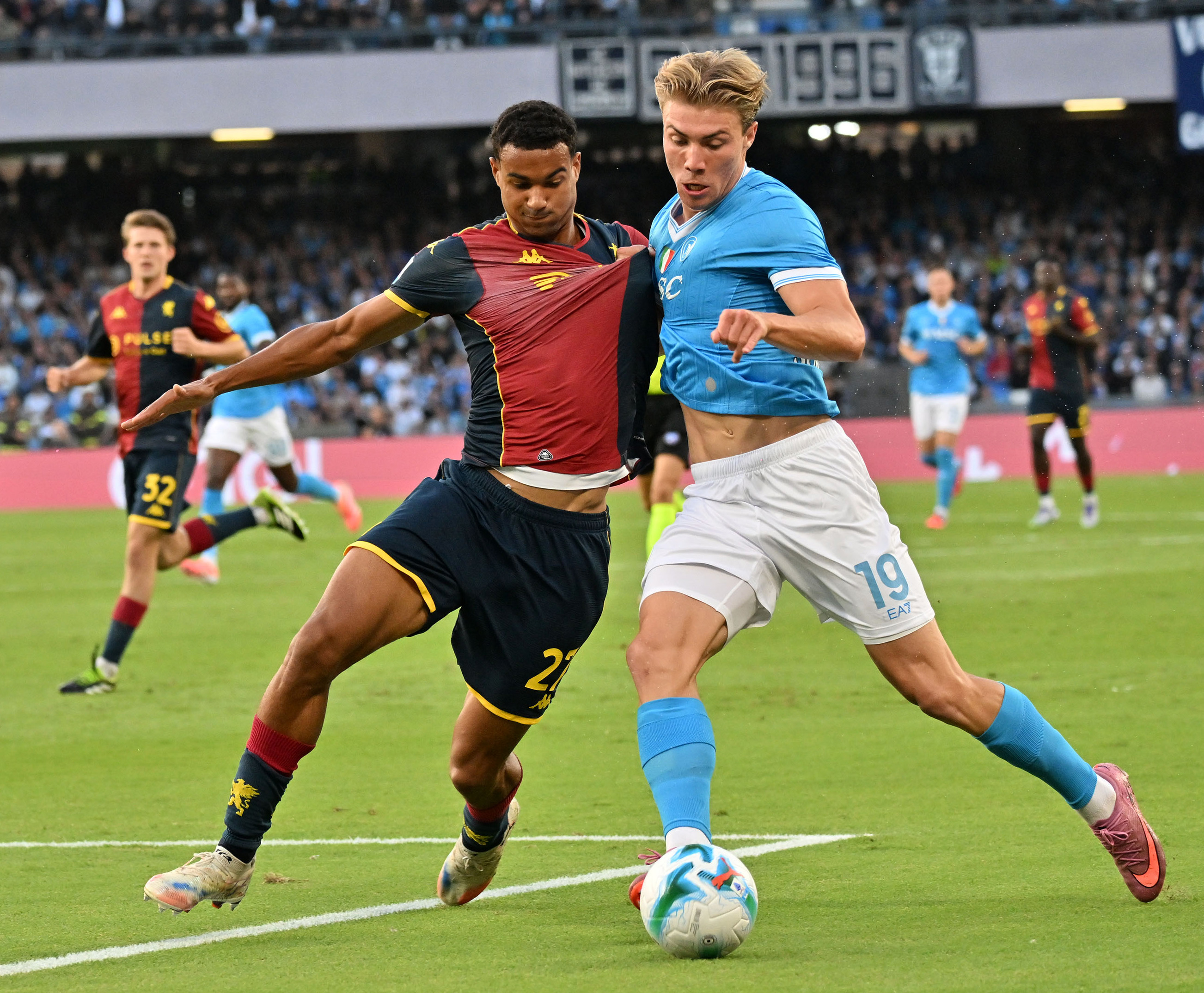 热那亚队在最新一场比赛中表现出色