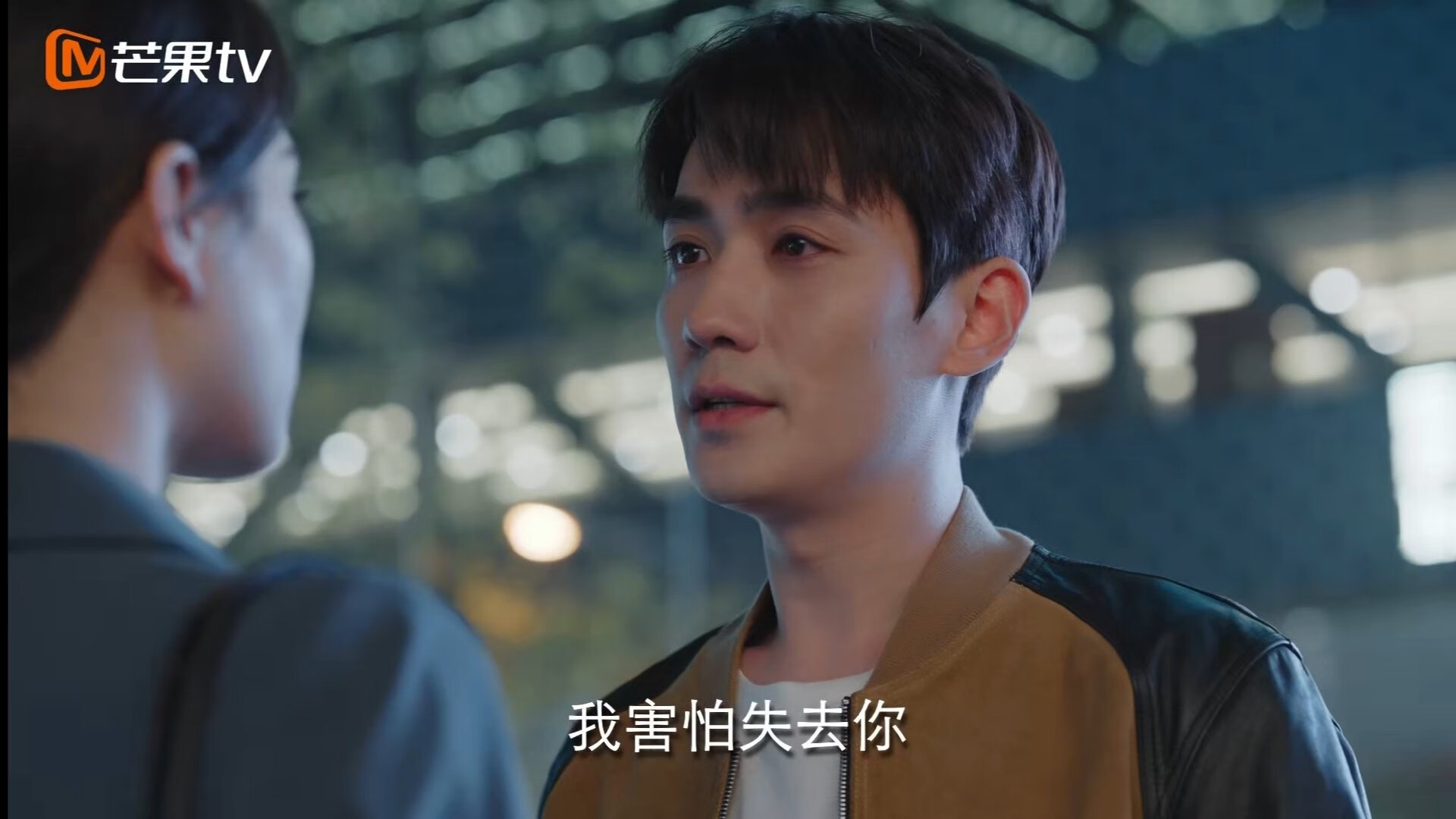 当欧冠淘汰赛之夜，有人用戈贝尔的方式盯防姆巴佩